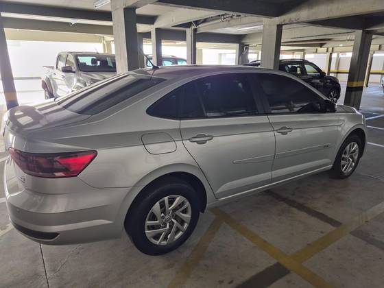 VOLKSWAGEN VIRTUS 1.6 MSI TOTAL FLEX AUTOMÁTICO